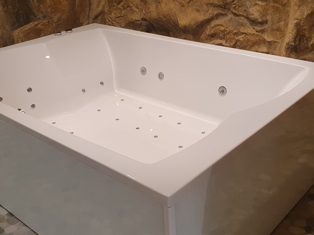 Whirlpool 01